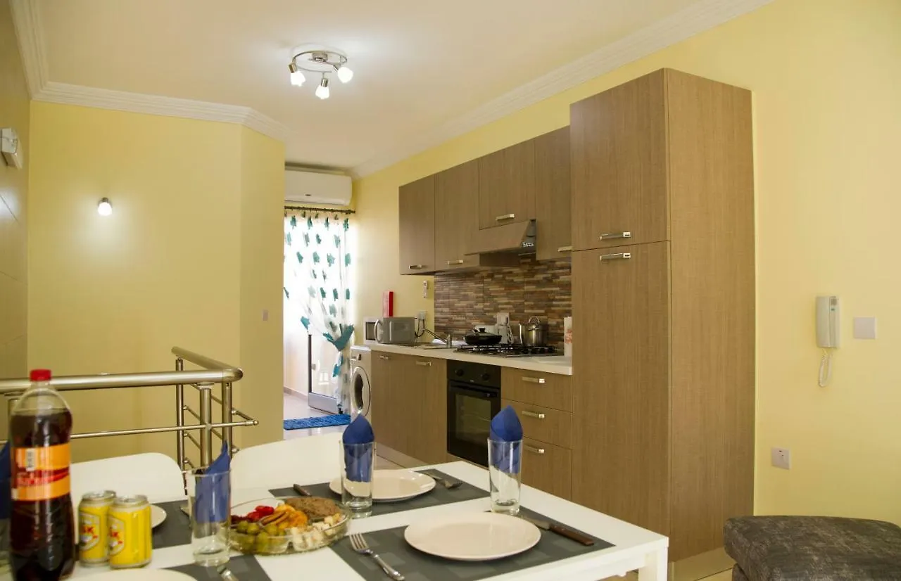 Sliema Duplex 1 Bedroom Apartment With 2 Bathrooms- Sleep 4